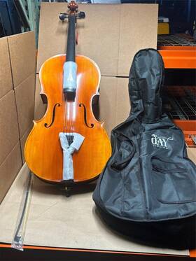 Day Violins Dvap300c3/4 Vivace 3/4 Cello - Crack In Body