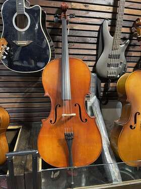 C410 Krutz Series 100 Cello 4/4