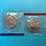 1987 P&d Kennedy Half Dollar Set Mint Cello Free Ship ***see Pics. Fixed Price $9.95.