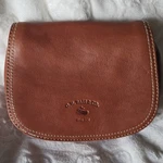 G.h. Bass & Co. Brown Magnetic Bag Cross Body Or Fanny Pack With Strap. Fixed Price $13.50.