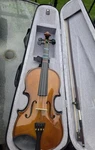 Cremona SV-75 Premier Novice 3/4 Acoustic Violin Outfit With Case Bow. Fixed Price $138.99.