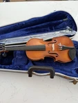 A.r Seidel Violin Student 4/4 With Case And Bow Brown 1986. Fixed Price $75.00.