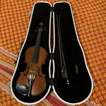 Great Glaesel Shop Adjusted 1/8 Violin No. V1201EE With Bow And Case 10/05. Fixed Price $150.00.