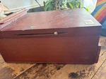 Royal Langnickel Wooden Storage Travel Case & Easel Vintage. Fixed Price $37.67.